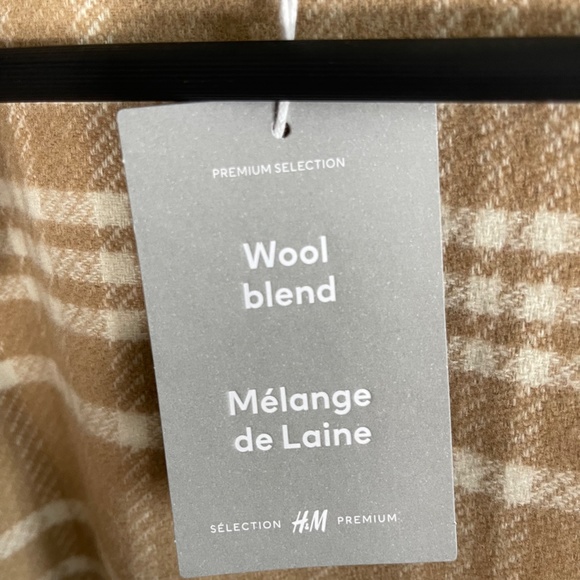 H&M Premium Wool Blend Shirt Jacket Beige / Checked OVERSIZED fit Size Small - Picture 9 of 11